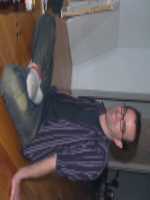 assis_par_terre