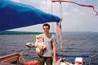 elz_praline_boat