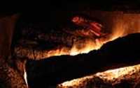 slow_combustion_stove_fire