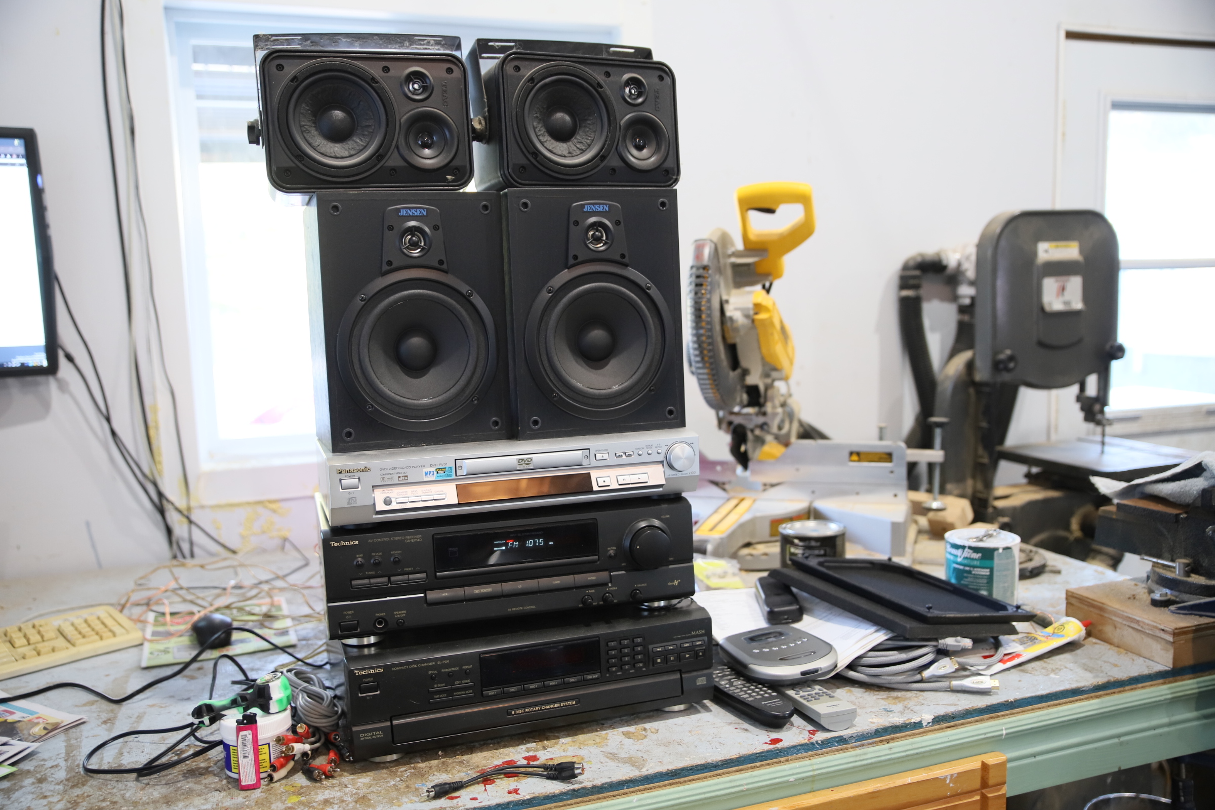 aunt_gift_speakers_receivers