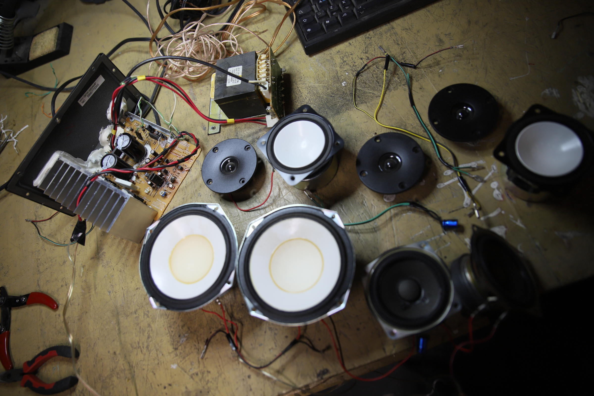 building_portable_bass_cabinet_2