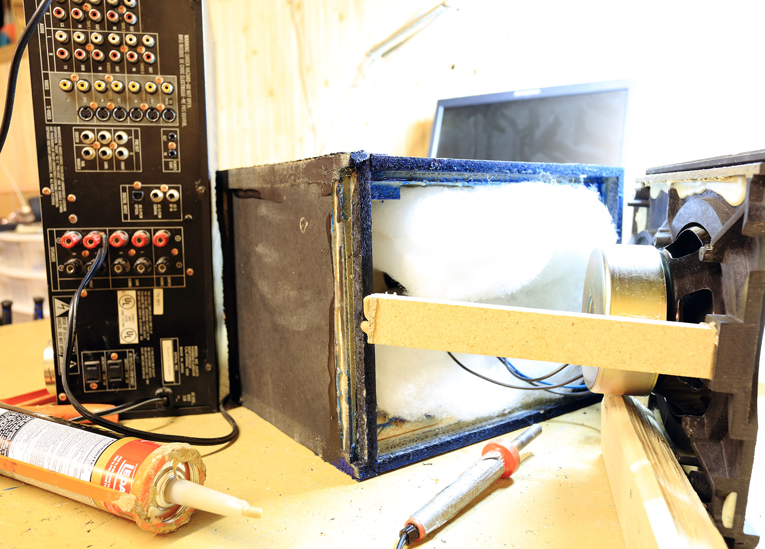 garage_speakers_2
