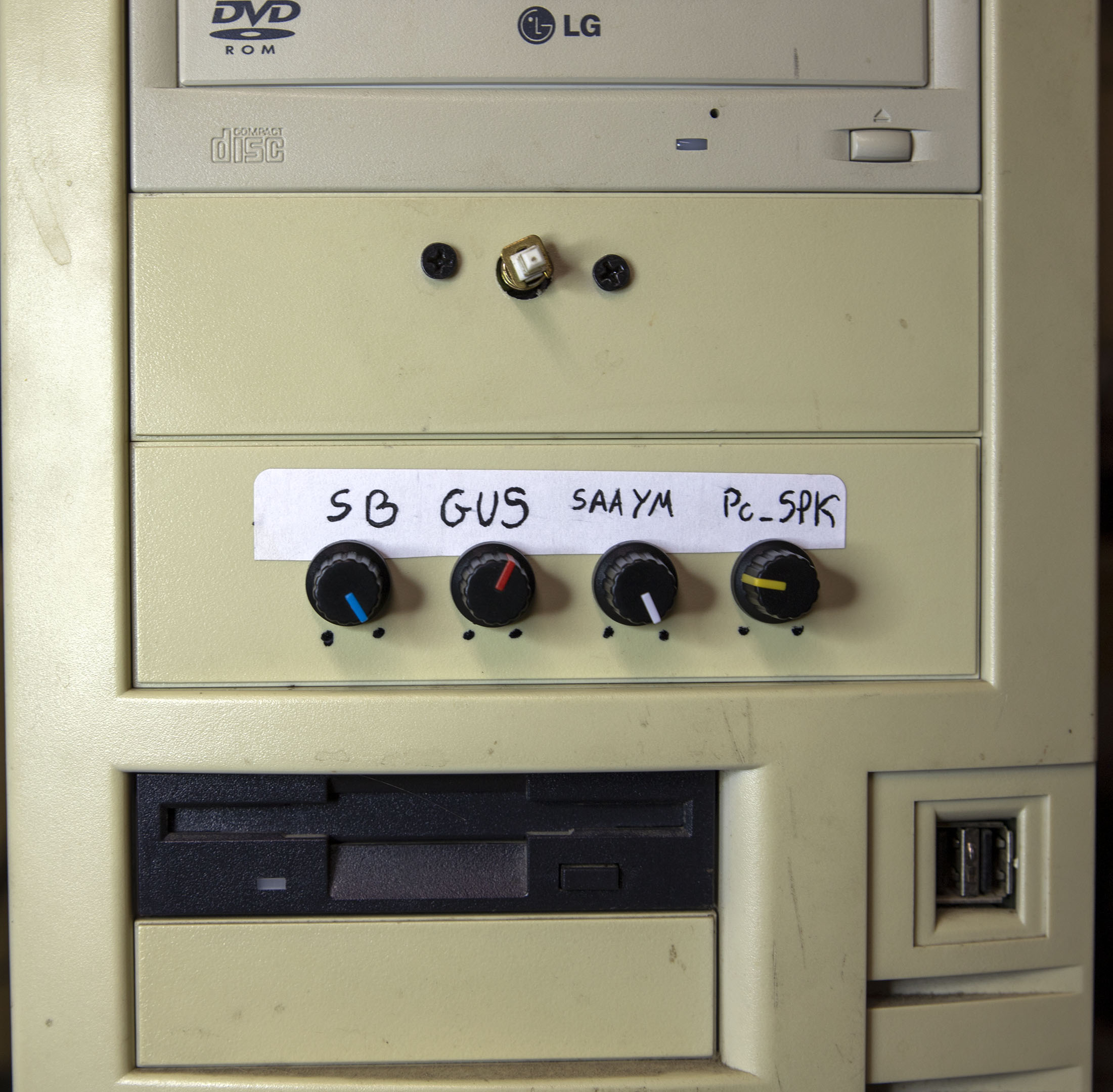 internal_mixer_front_panel
