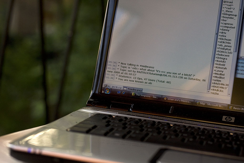 laptop_outside