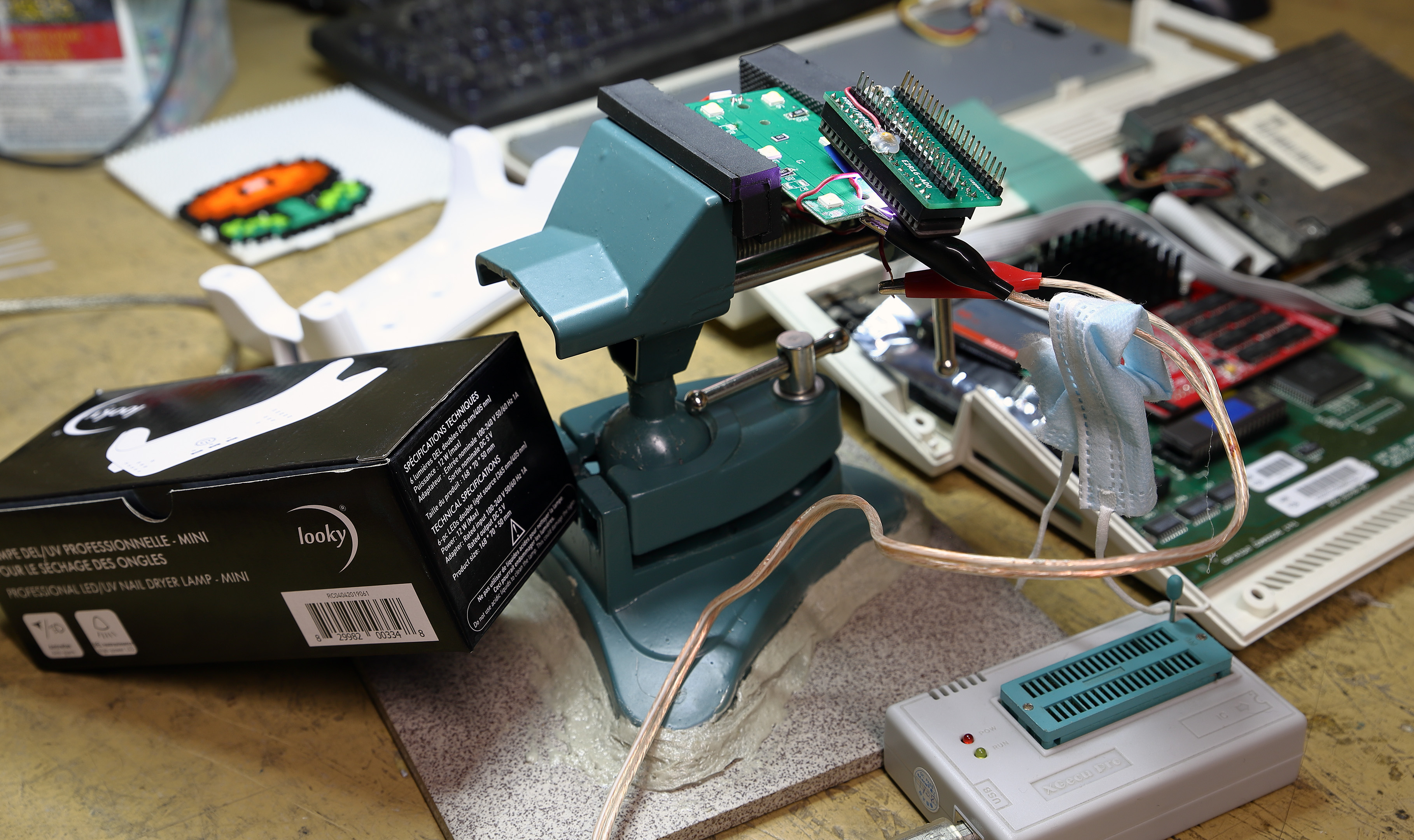 nail-varnish_uv-eraser_ks-eprom-amiga600