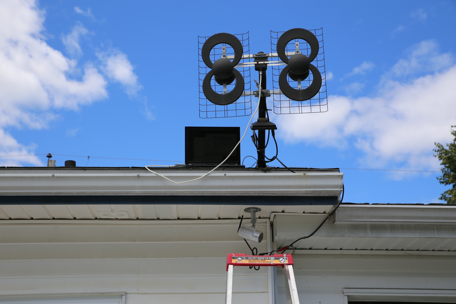 roof_computer