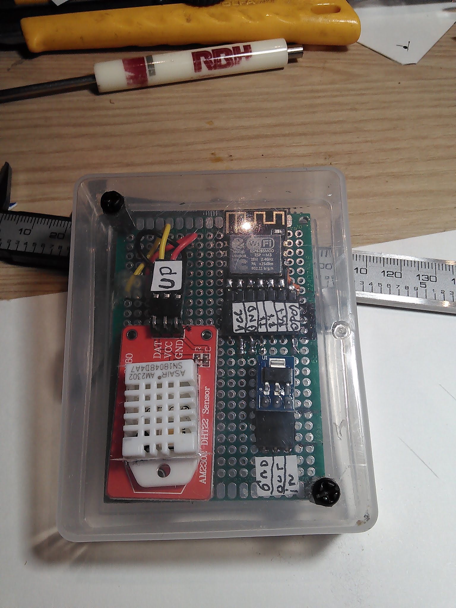 ross_dht22_esp82