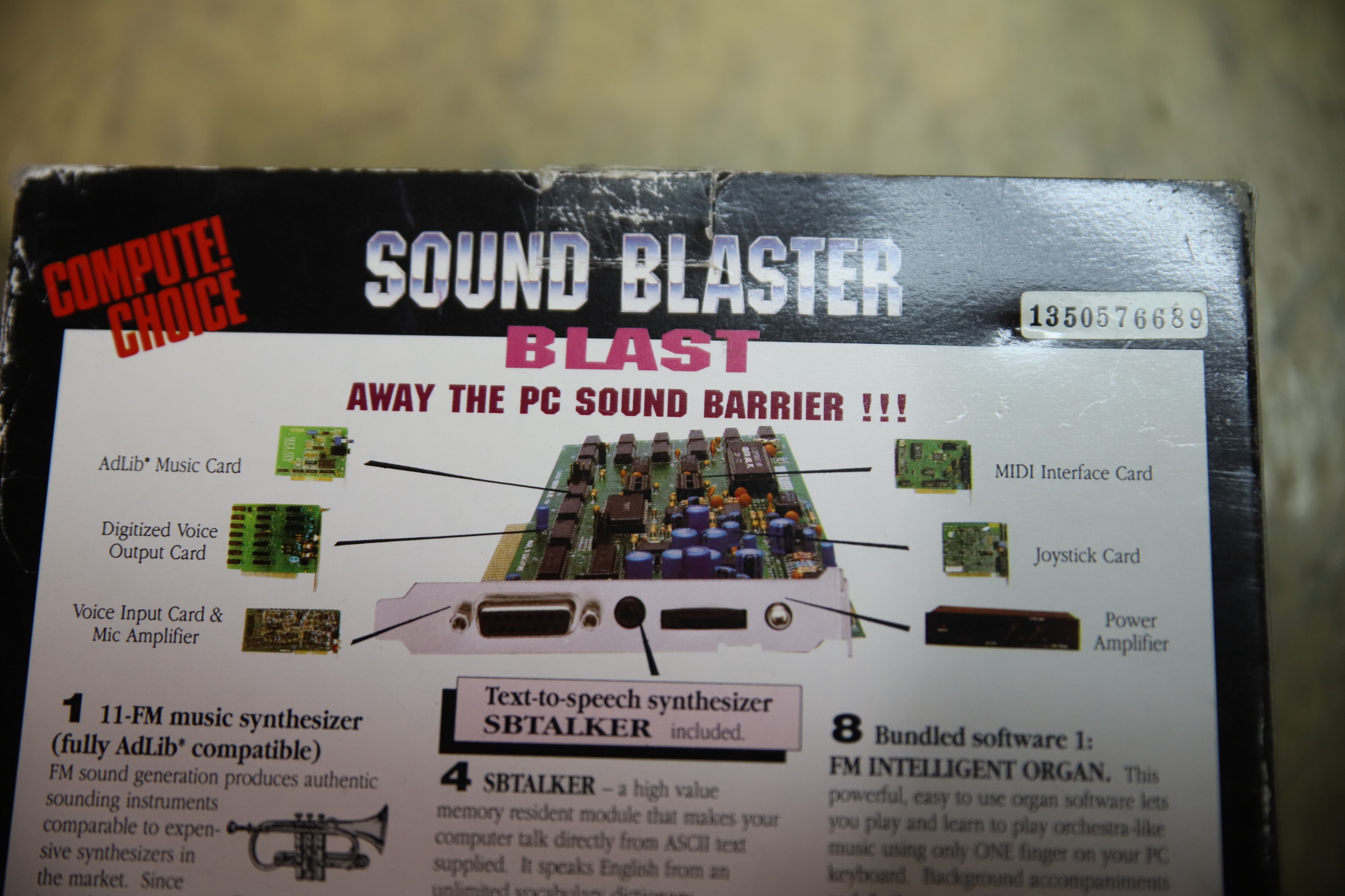 soundblaster_box_rear