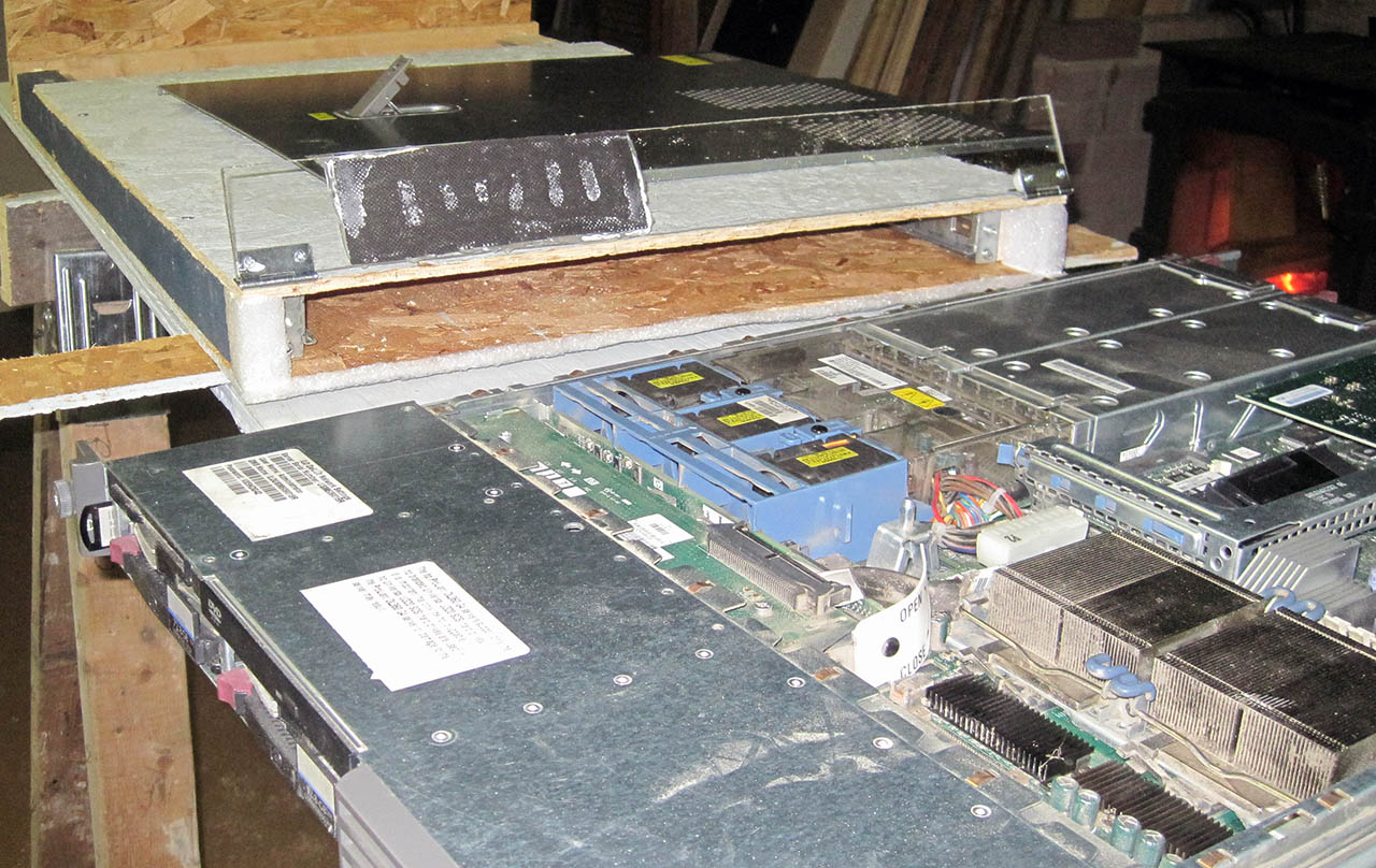 woodbox_rackmount_server_6