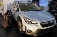 elz_beryl_crosstrek_garage_wash