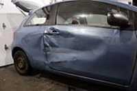 yaris_door_accident
