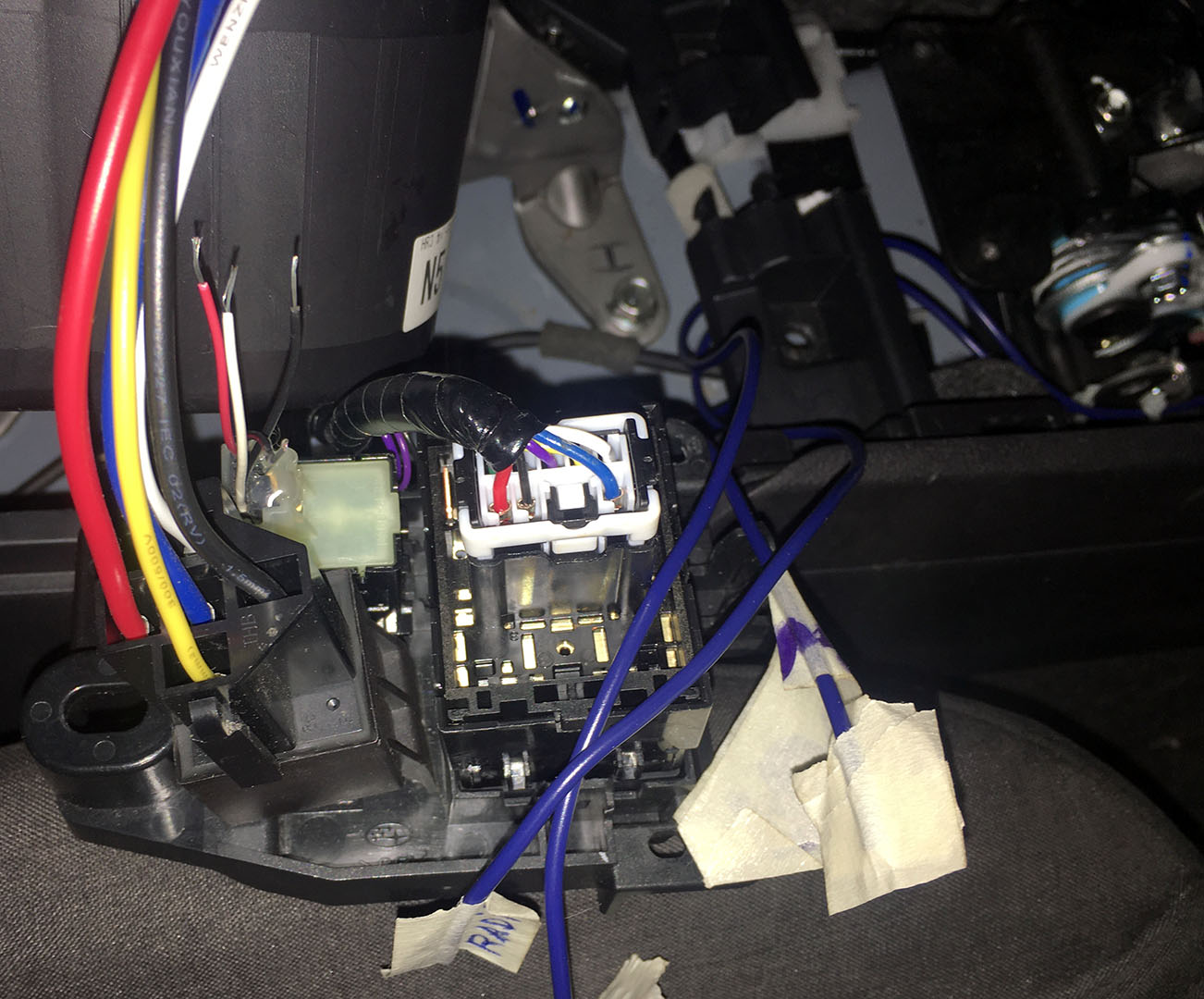 subaru_2023_crosstrek_rear_view_heater_switch_rear