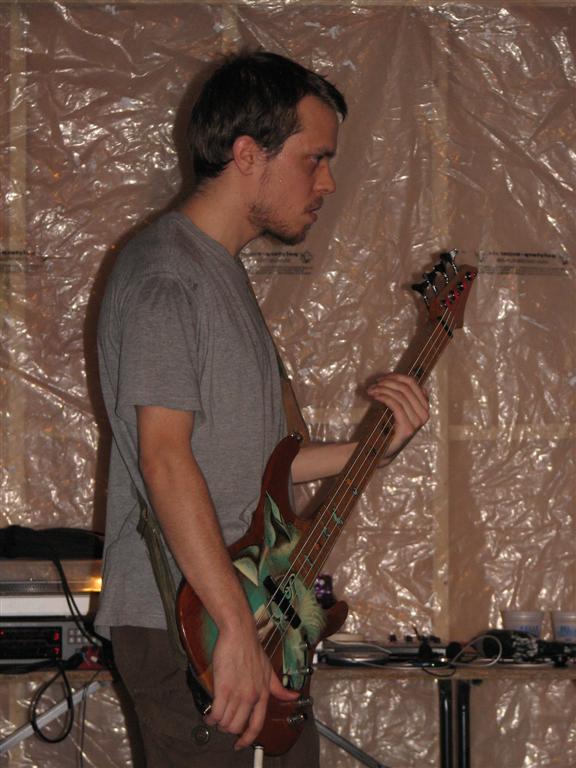 LIVE_elz_bass_serieu