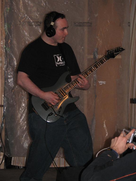 LIVE_rawk777_guitar2