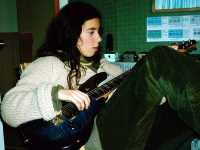 sarah_guitar