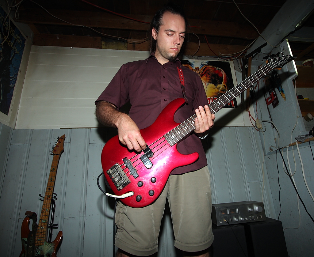 benny_bass