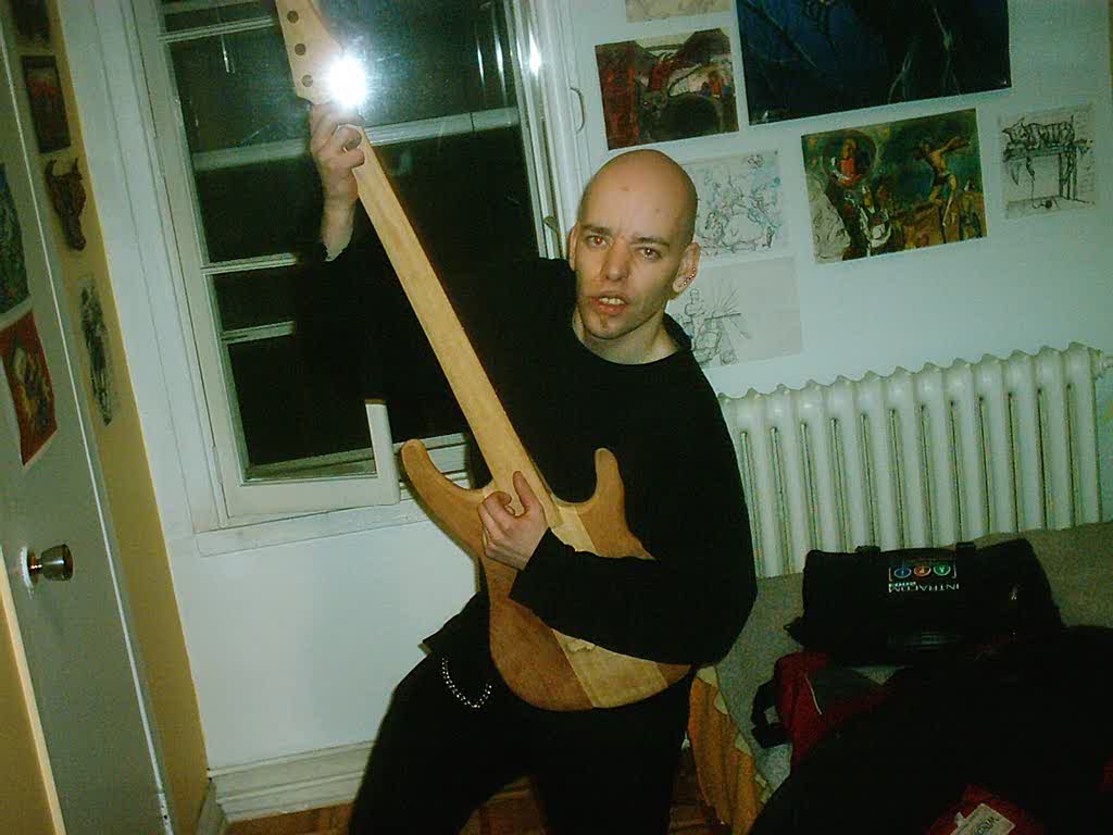 vince_bass8