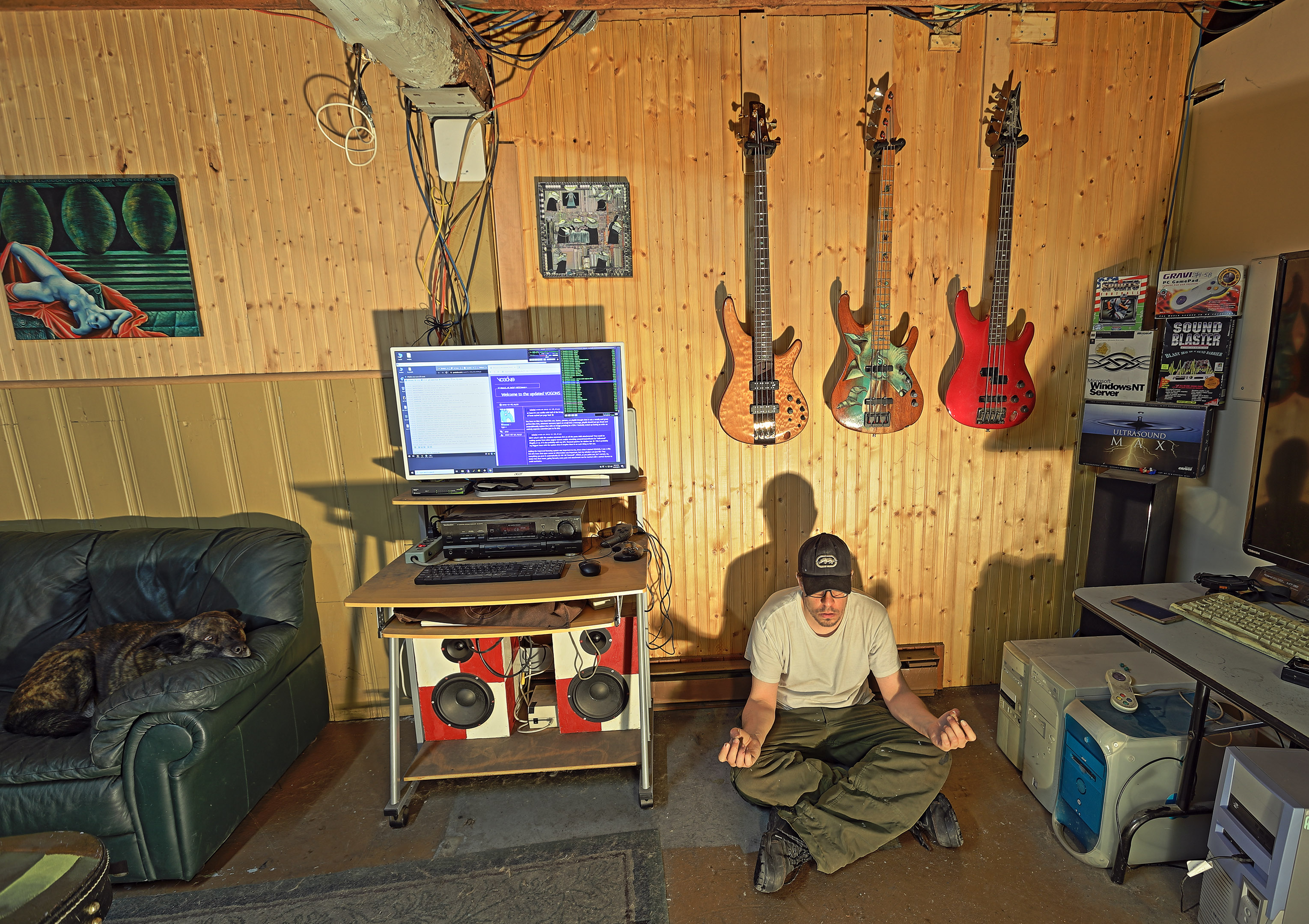 wall_hanger_bass_3_zen_hdr