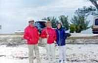 guy_lucille_adeline_plage
