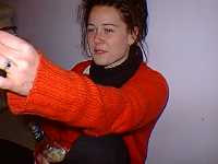 party_knife_connais_pas