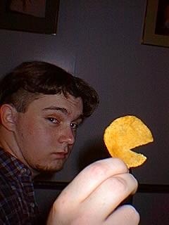 party_knife_pacman_chip