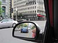 object_in_the_mirror_look_closer_than_the_appear