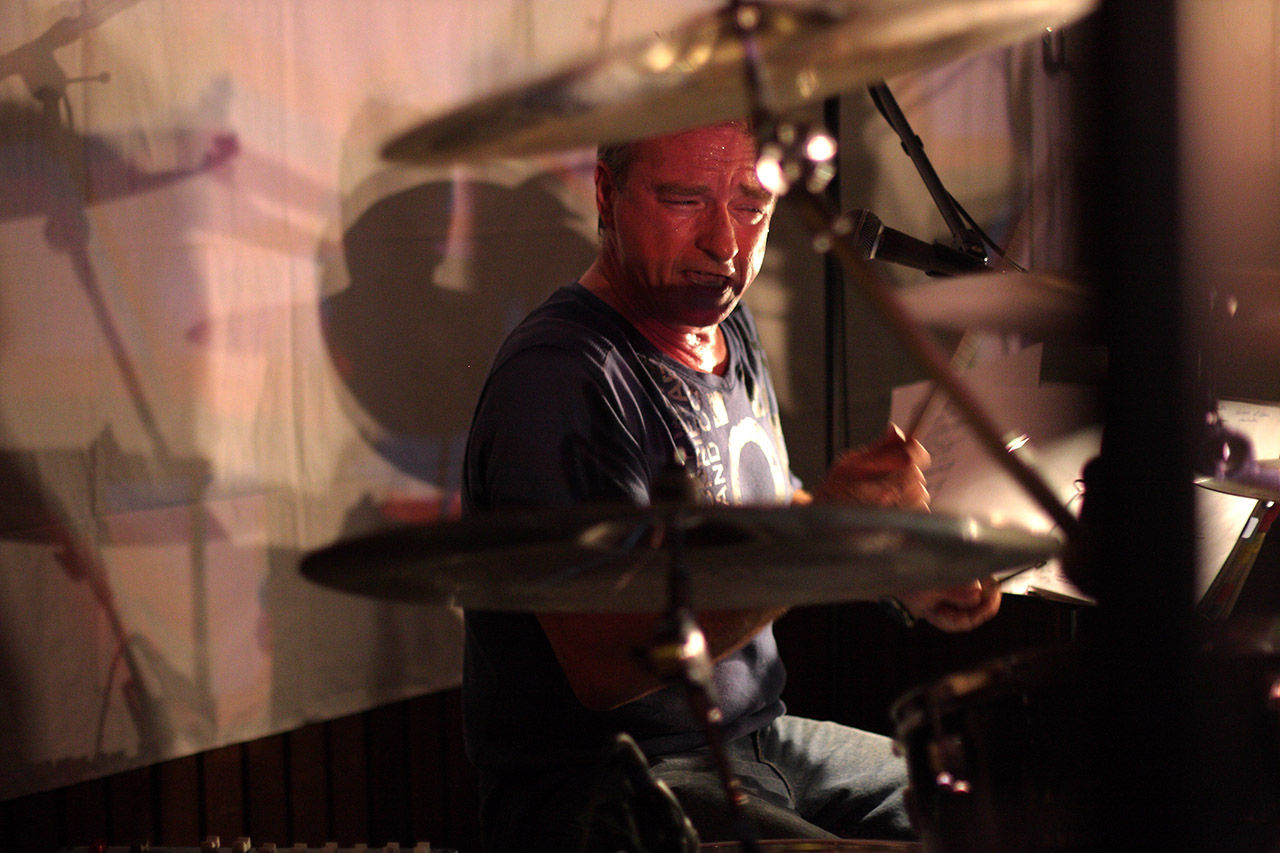 rock_drummer_2