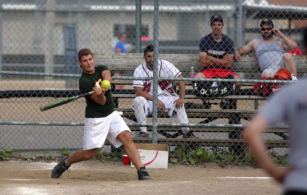 softball_game_08
