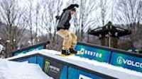 stoneham_snowboard_empire_game_50