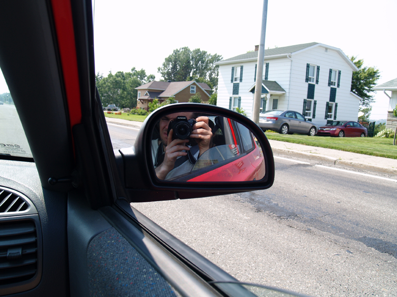 206-objects_in_mirror