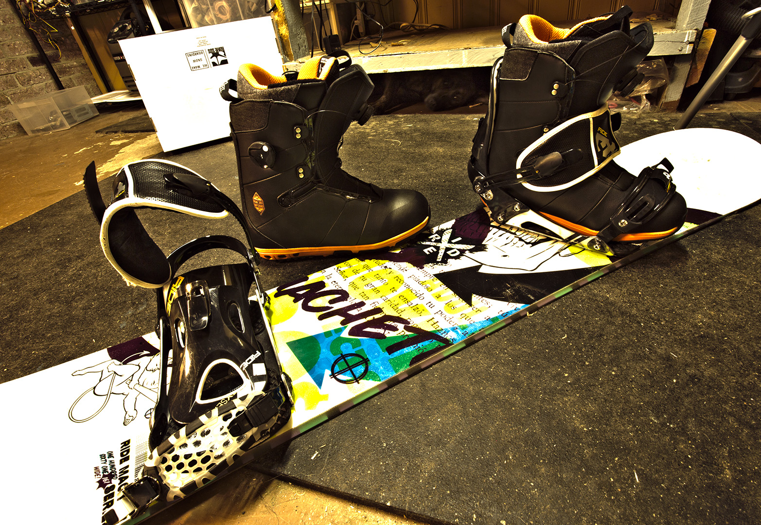 2010_snowboard_fix_ride_machete_wide_2016_boots_rome_inferno