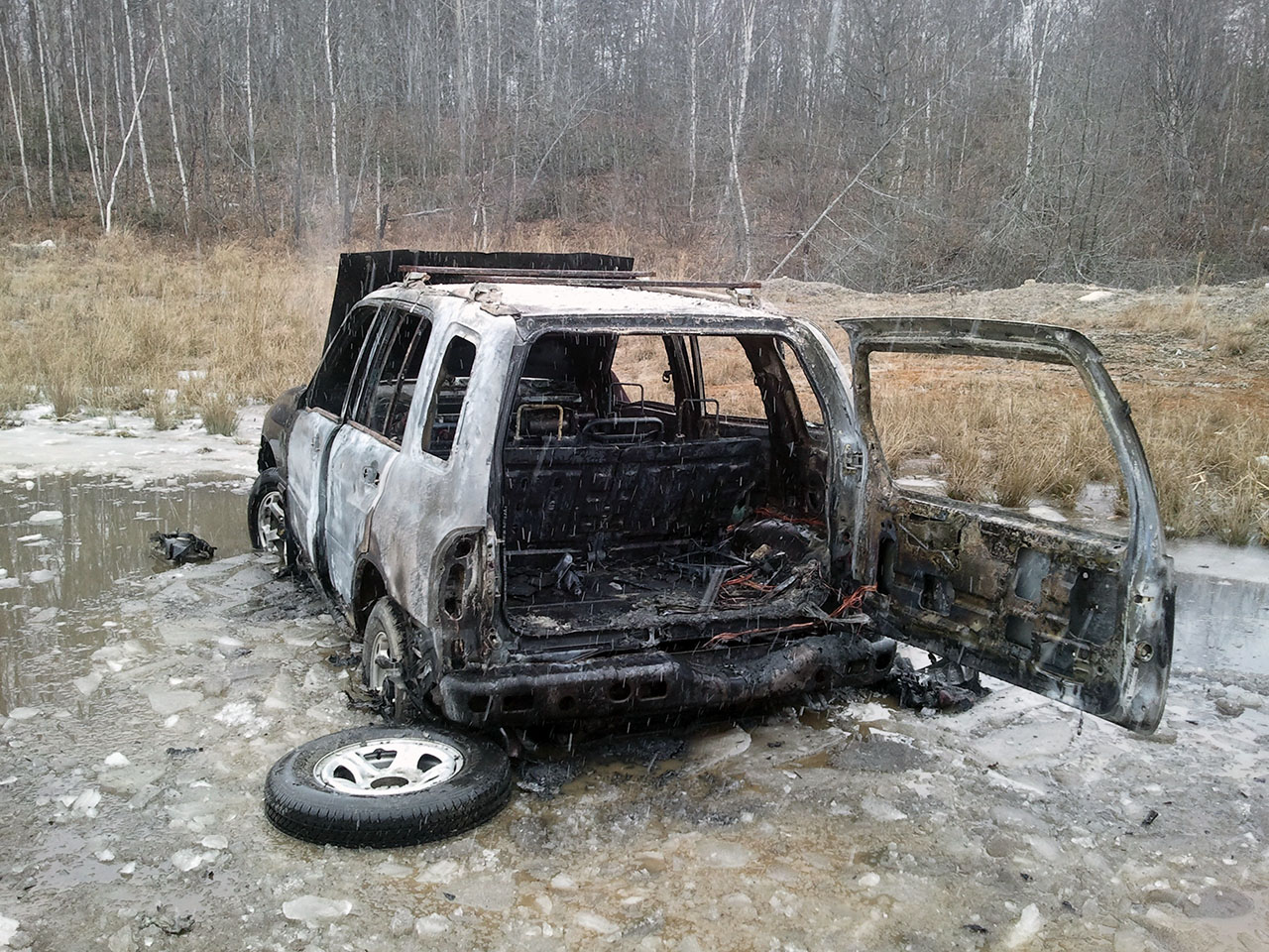 14_burning_car