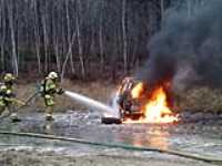09_burning_car