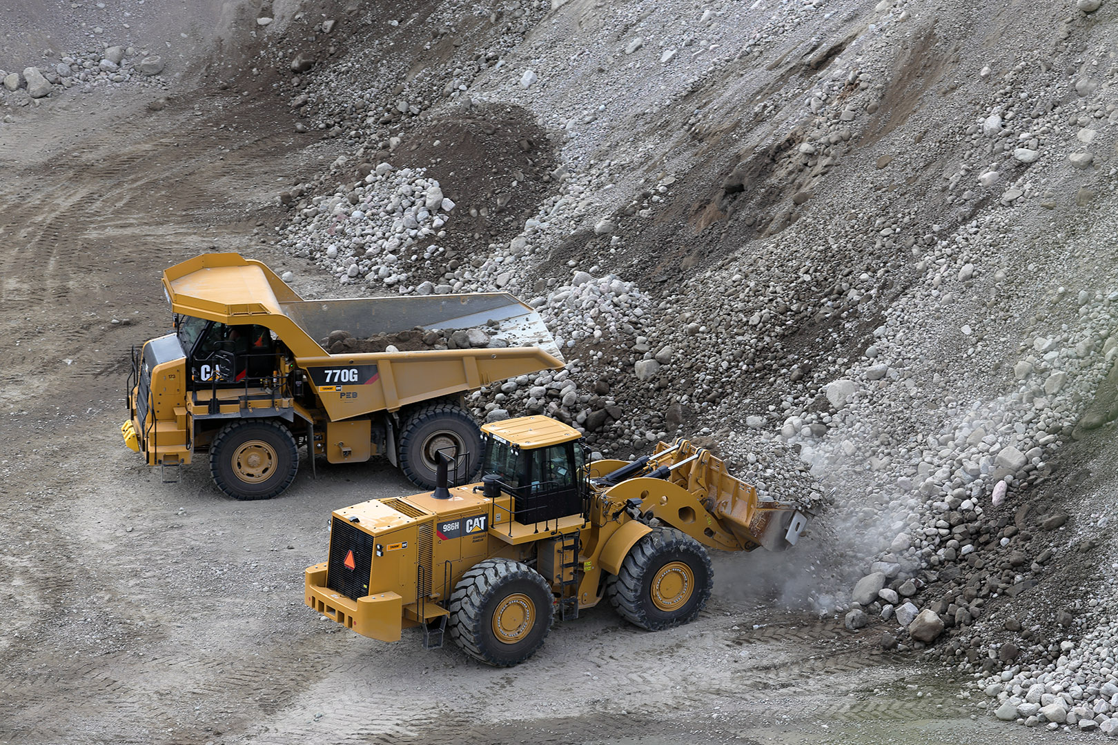sabliere_dumper_loader_dust