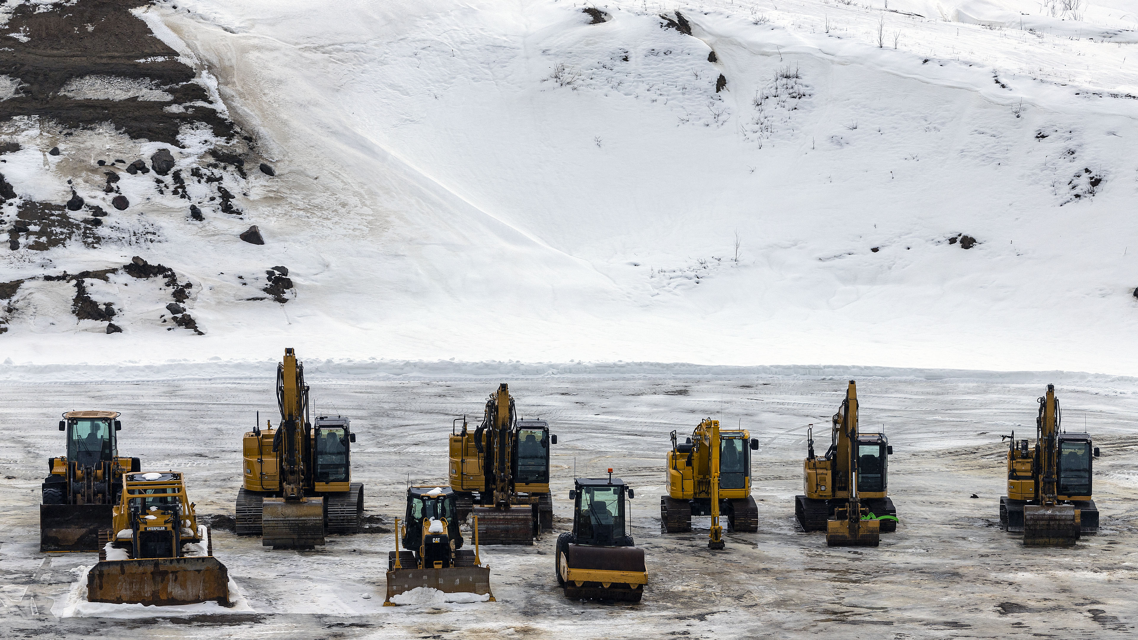sabliere_equipement_loader_compacteur_dozers_excavator