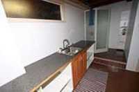 salle_eau_tuiles_fenetre_panneaux