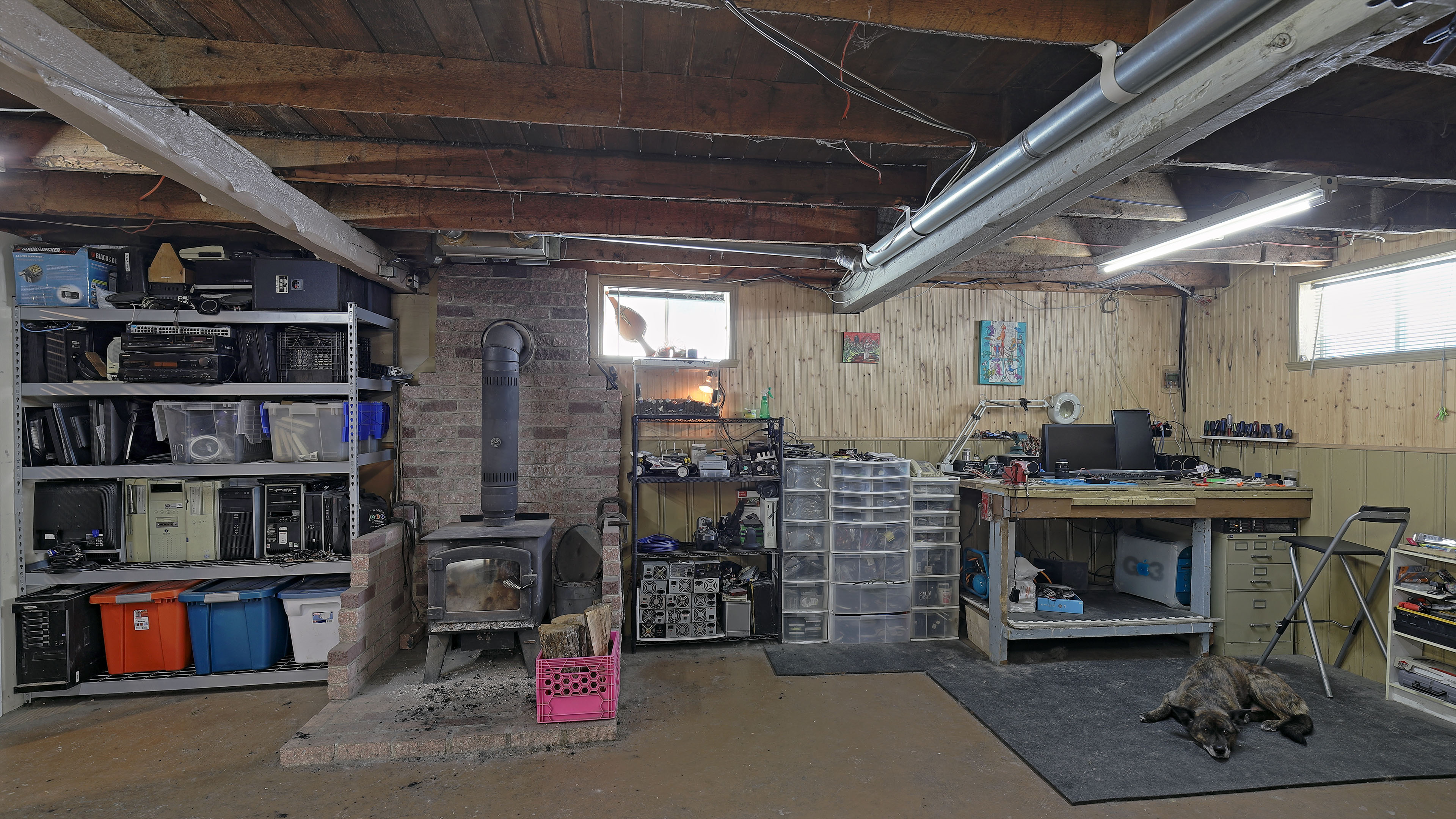 basement_electronic_crafting_table_wall_parts_fireplace