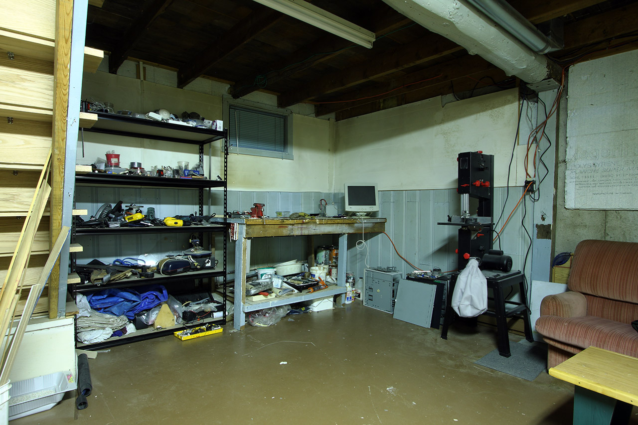 basement_workshop