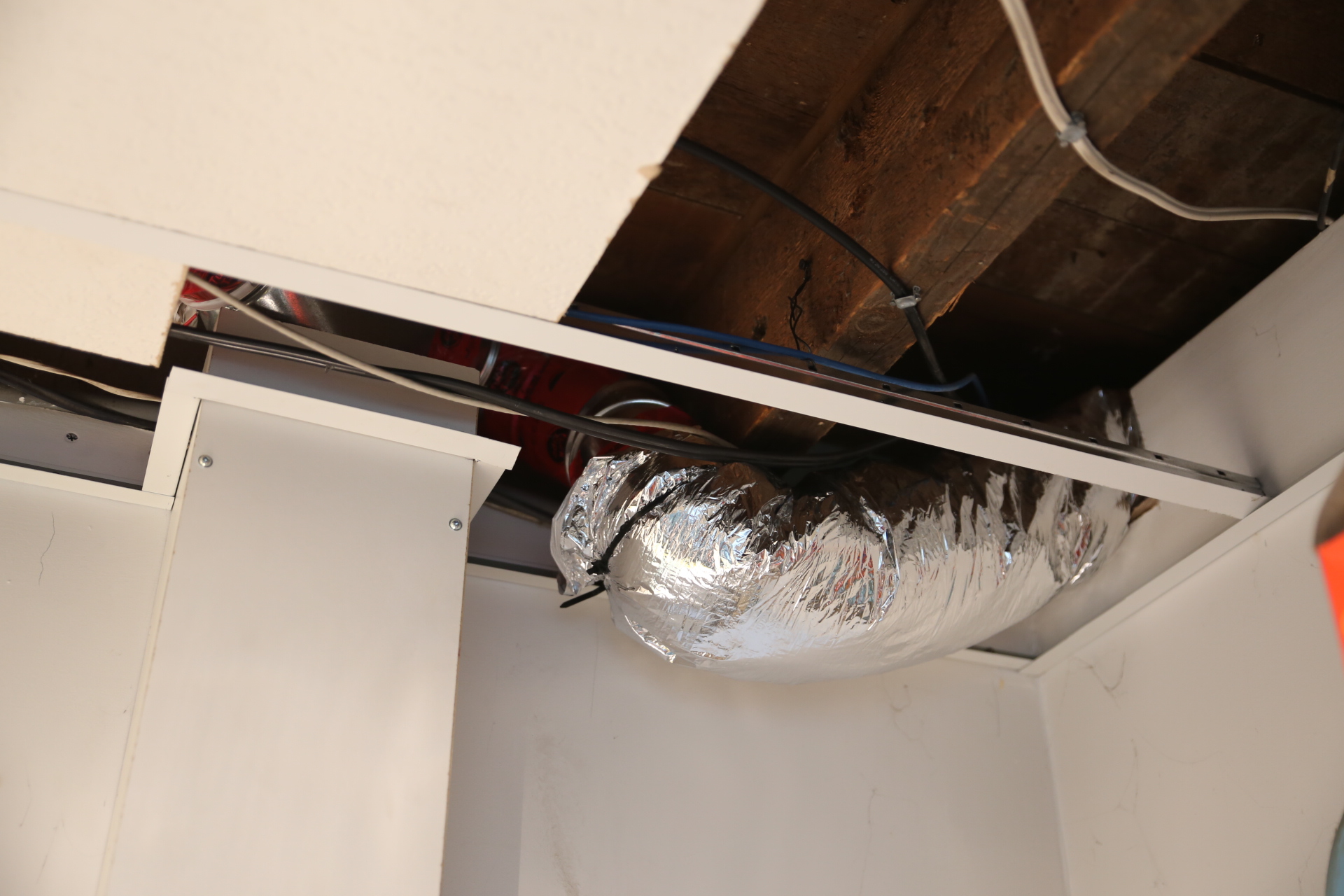 duct_water-room