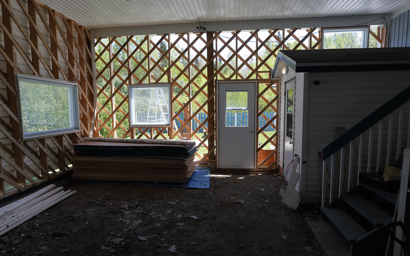 garage_back_wall_removed_bent