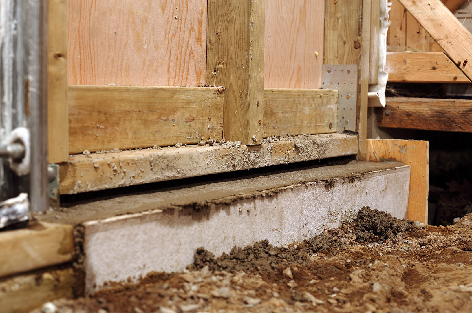 garage_front_concrete_right