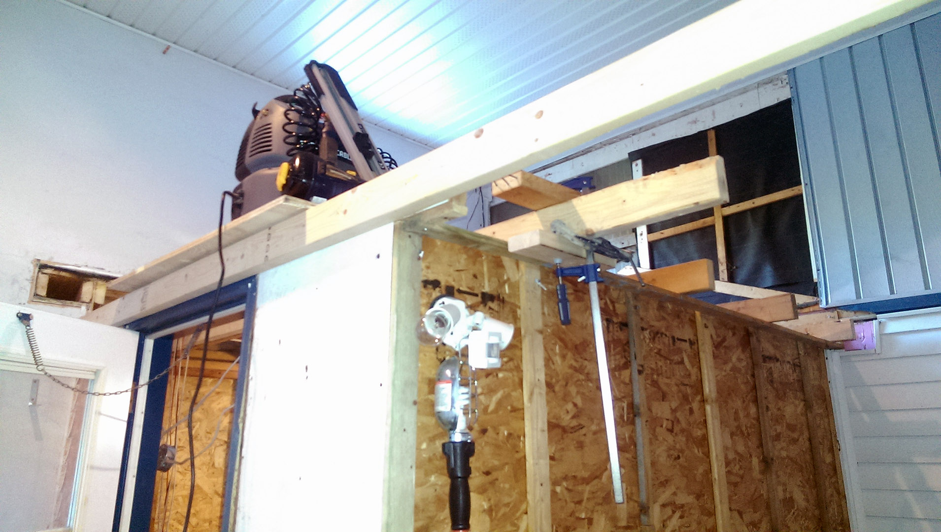 mezzanine_far_west_look