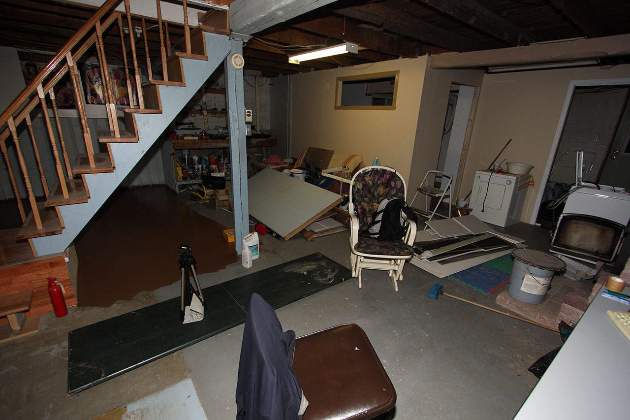 painting_concrete_basement_mess