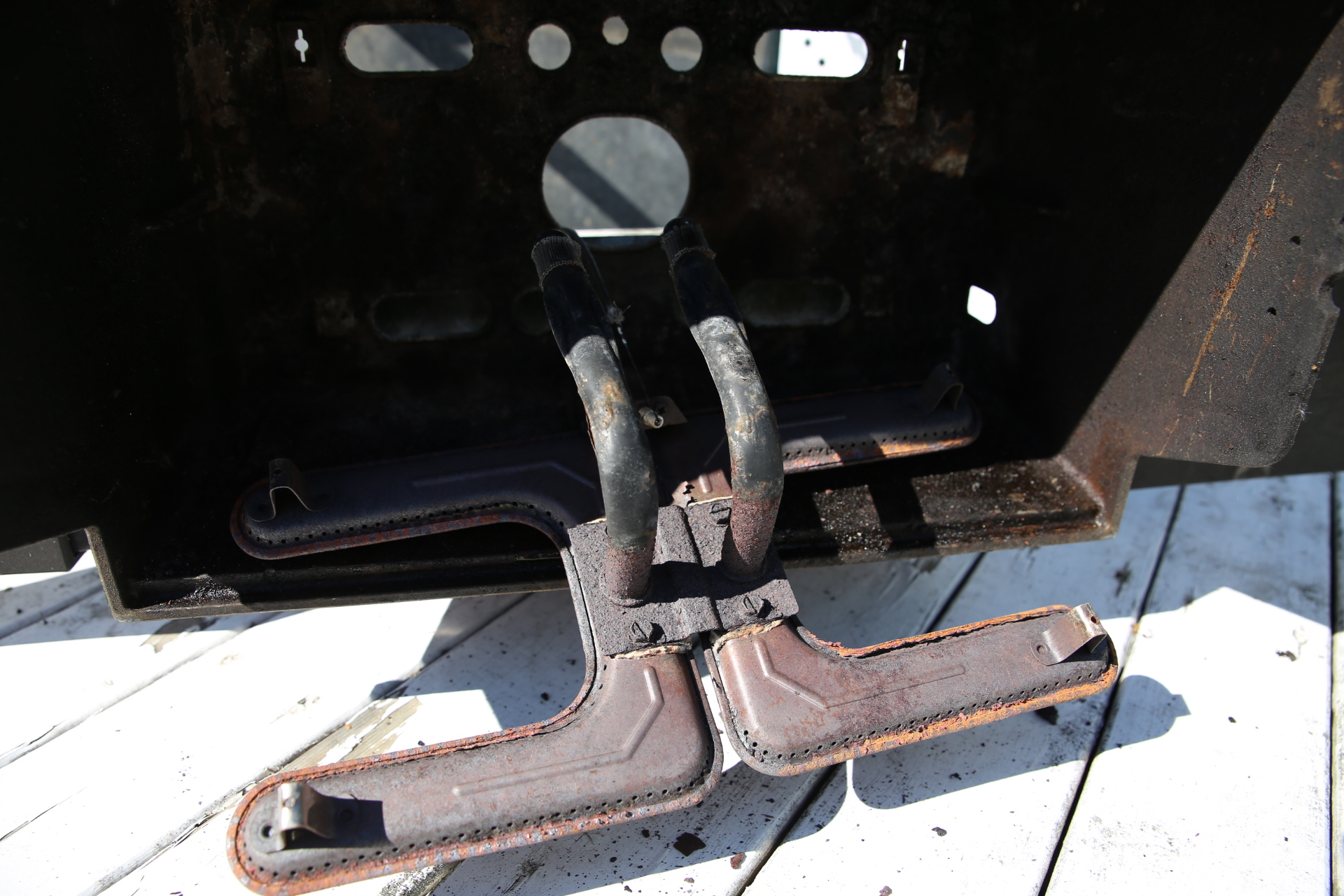 rusty_bbq_burner