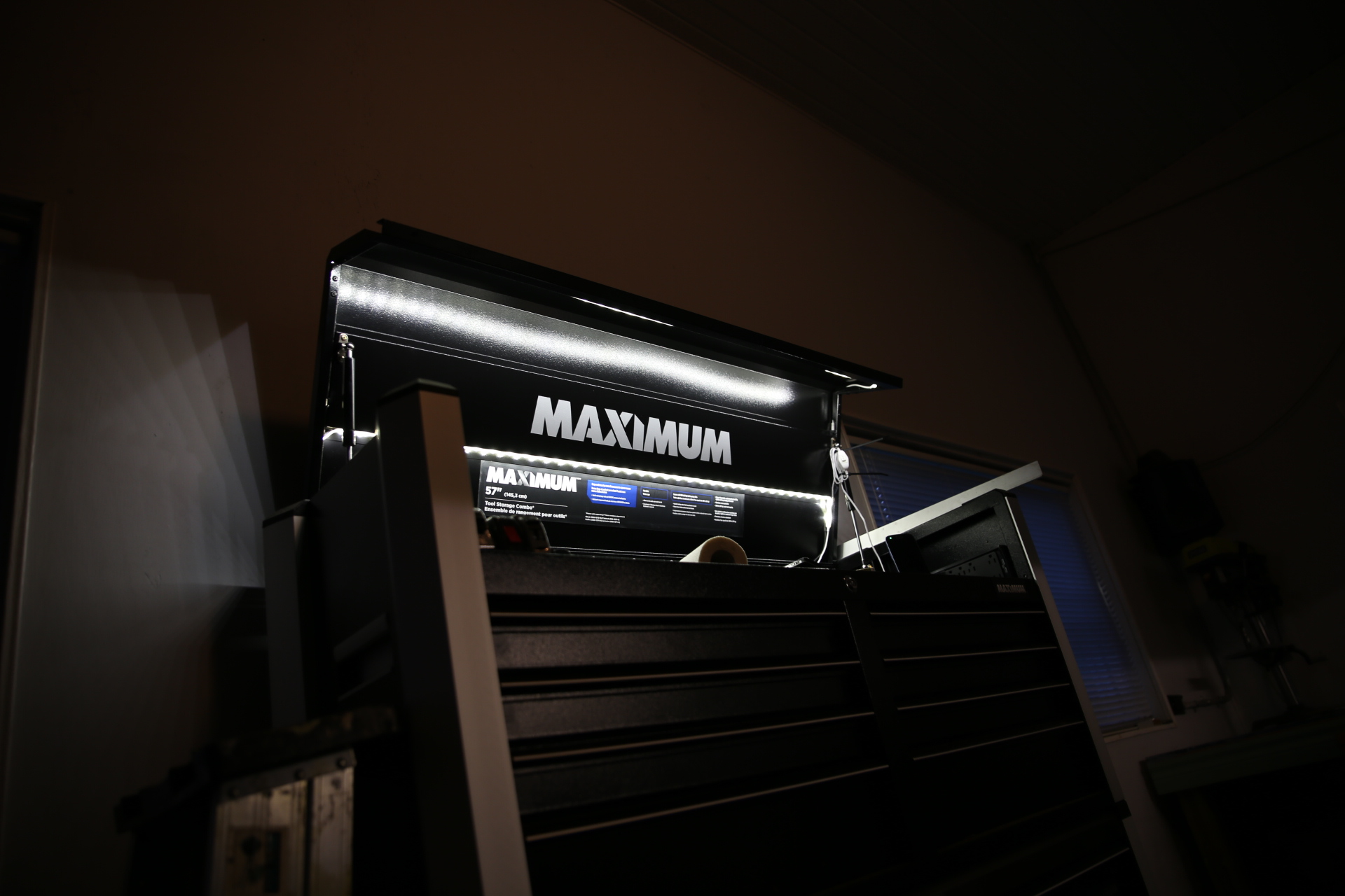 toolbox_led