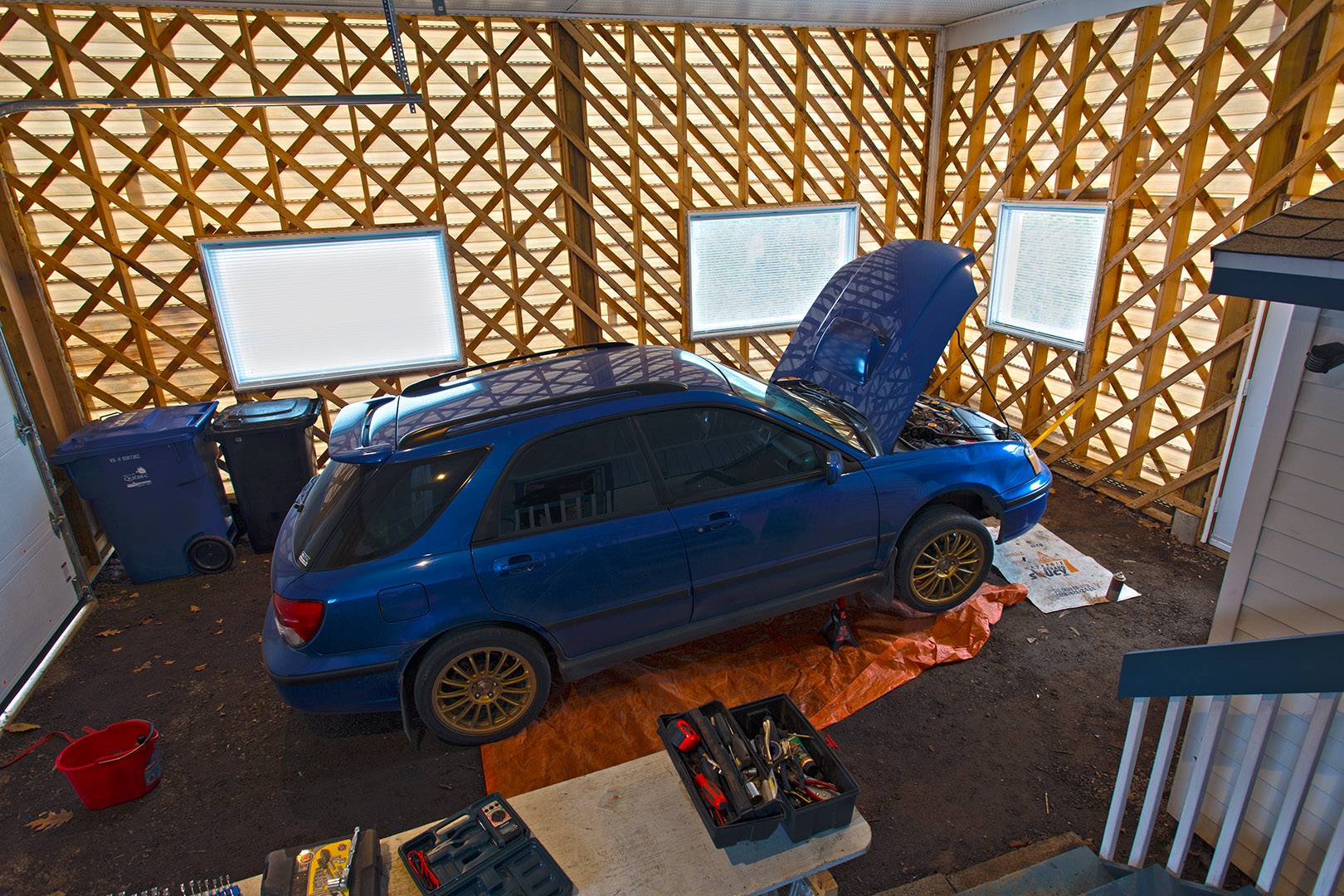 zebra_garage