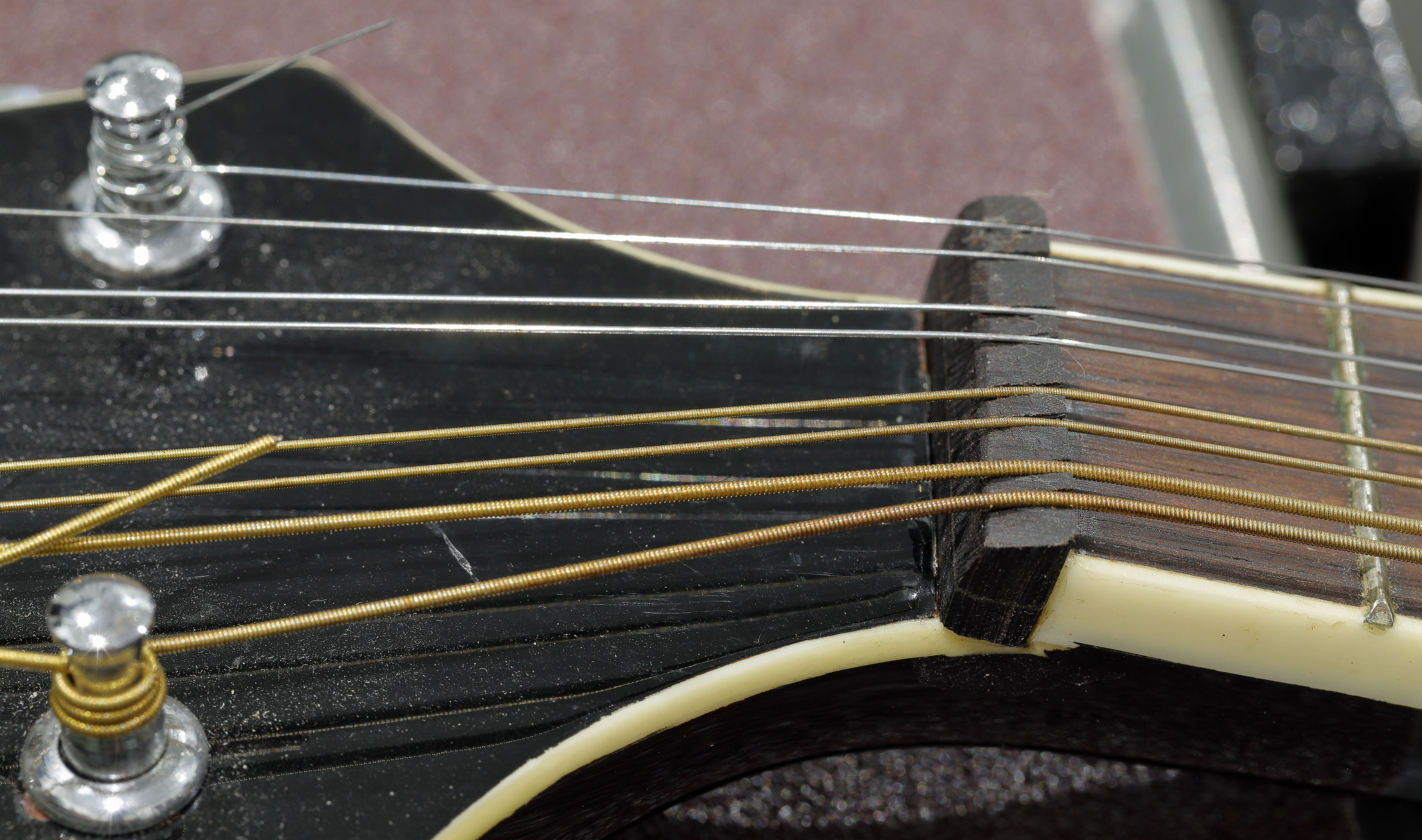 ebony_nut_mandolin