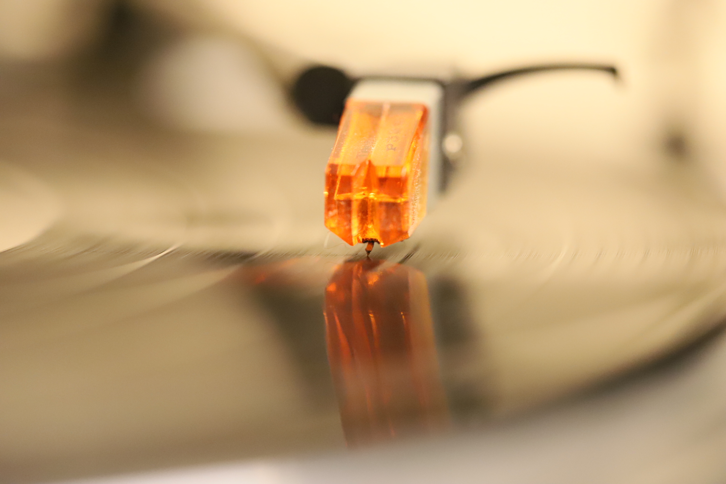 turntable_pickup_macro